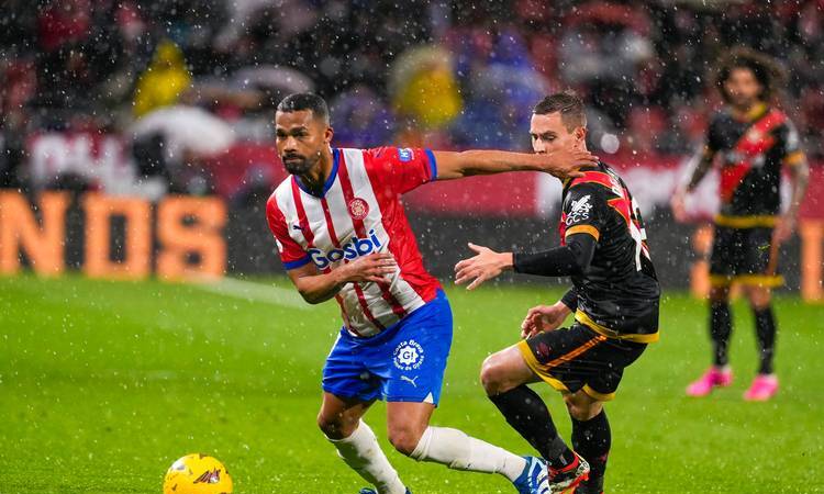 胜负难定!众多豪门球队将在比赛中交手的简单介绍 胜负难定!众多豪门球队将在比赛中交手的简单介绍