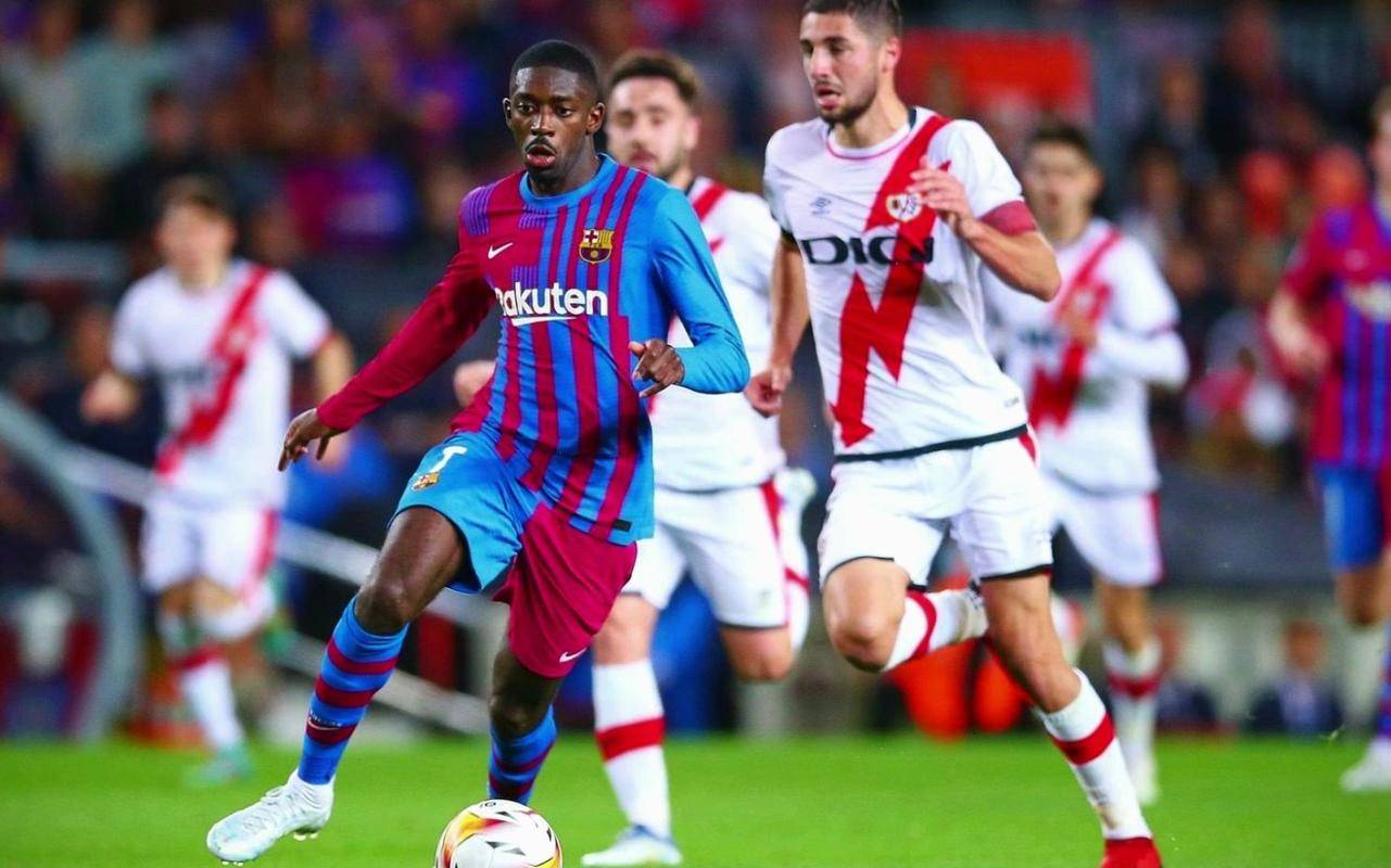 巴萨主场取胜,全队精神状态饱满 巴萨主场取胜,全队精神状态饱满