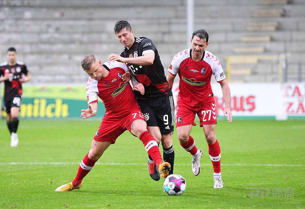 弗赖堡攻守俱佳,取得三分重要胜利的简单介绍 弗赖堡攻守俱佳,取得三分重要胜利的简单介绍