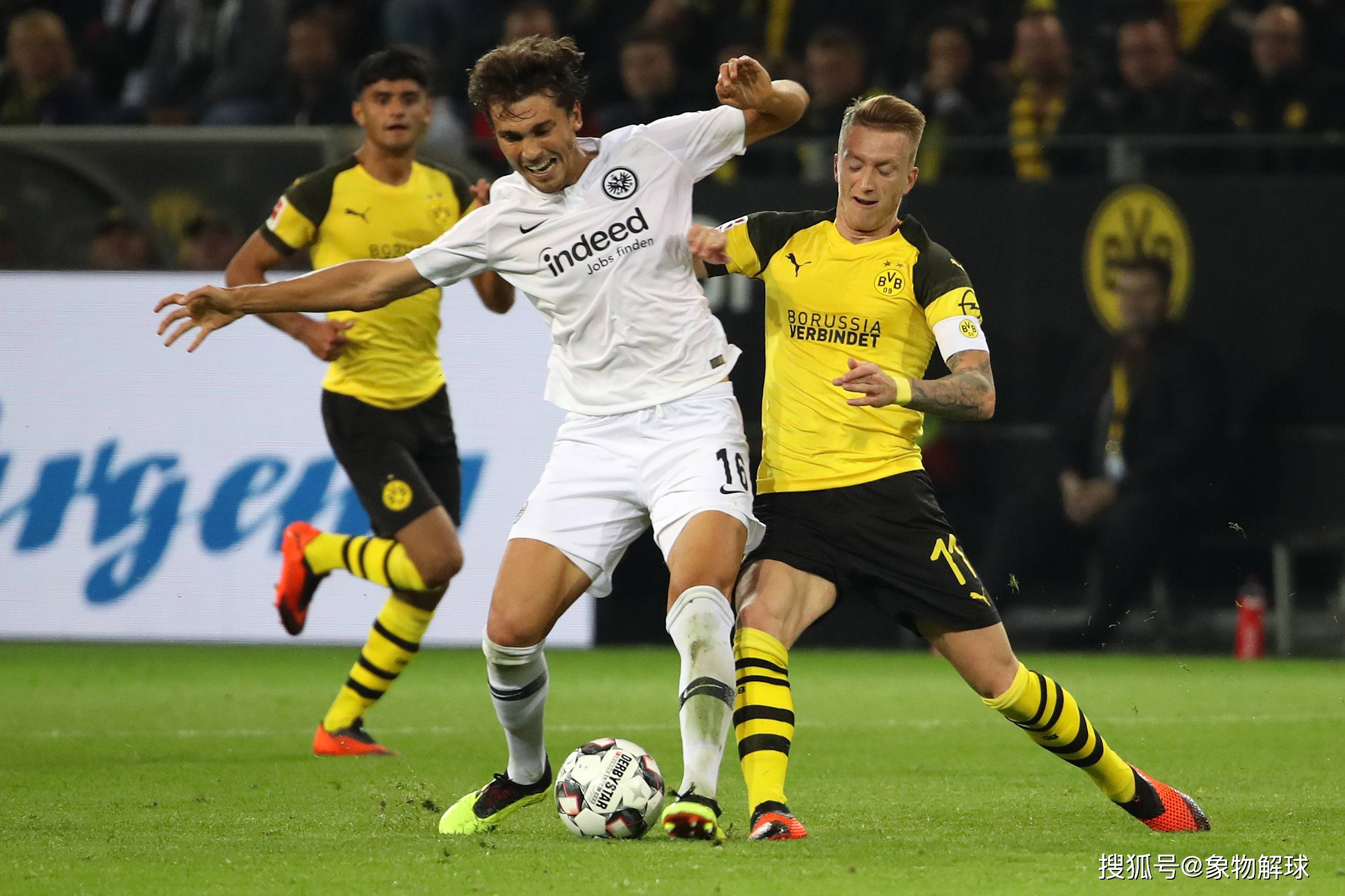 尤文图斯客场战平AC米兰保持不败的简单介绍 尤文图斯客场战平AC米兰保持不败的简单介绍