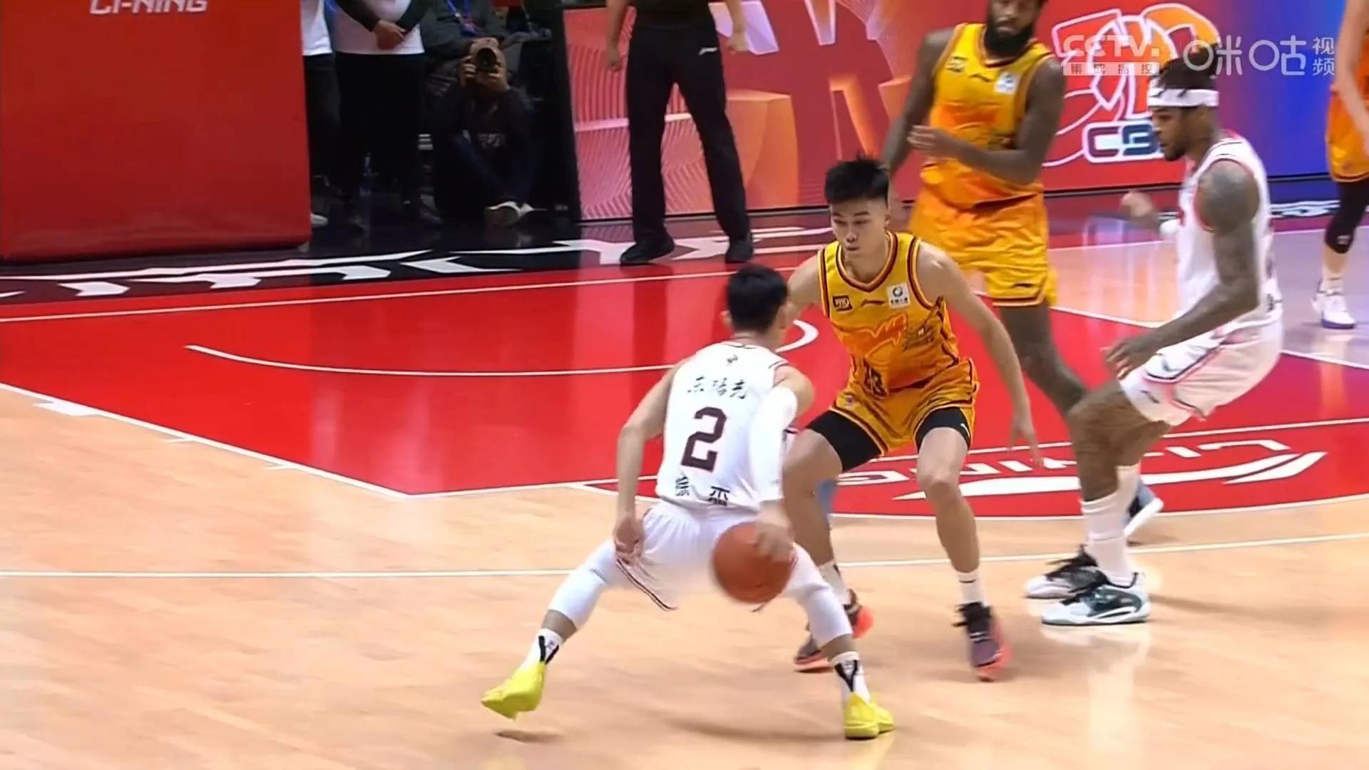 包含江苏男篮客场不敌对手,遭遇联赛连败的词条 包含江苏男篮客场不敌对手,遭遇联赛连败的词条