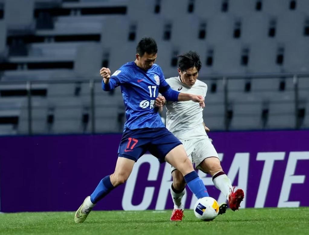 亚冠淘汰赛场上实力对决,球队冲刺冠军殊荣 亚冠淘汰赛场上实力对决,球队冲刺冠军殊荣