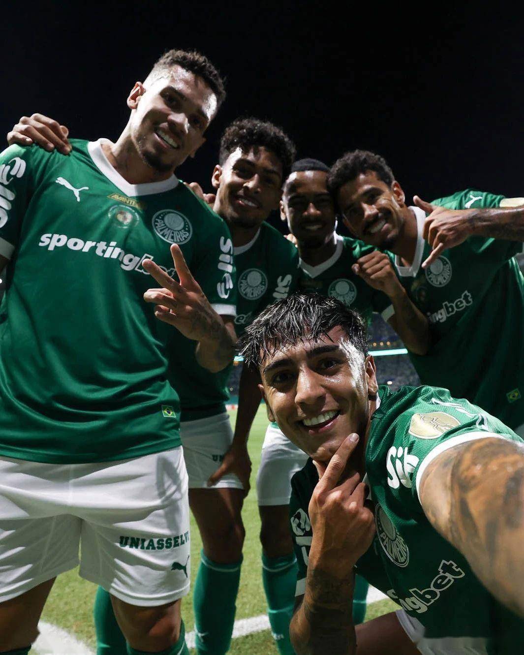 快讯:帕尔梅拉斯抵达美国备战世俱杯的简单介绍 快讯:帕尔梅拉斯抵达美国备战世俱杯的简单介绍