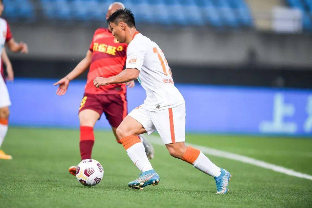 包含江苏队在比赛中表现抢眼,取得不俗成绩的词条 包含江苏队在比赛中表现抢眼,取得不俗成绩的词条