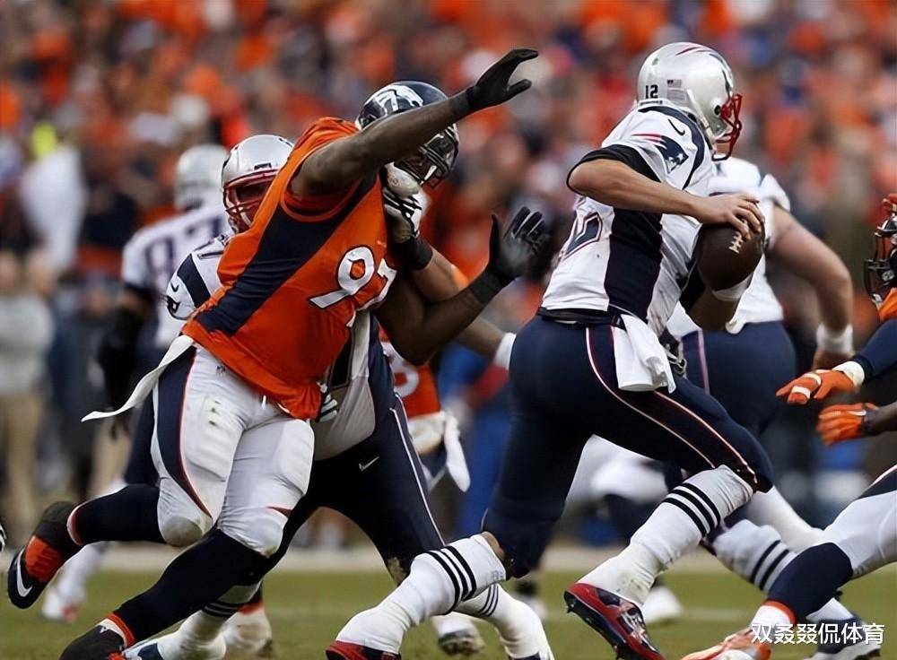 足球明星实力碰撞,擦出火花的体育盛宴的简单介绍 足球明星实力碰撞,擦出火花的体育盛宴的简单介绍