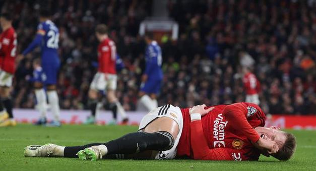 博格巴受伤离场,曼联阵容不稳的简单介绍 博格巴受伤离场,曼联阵容不稳的简单介绍