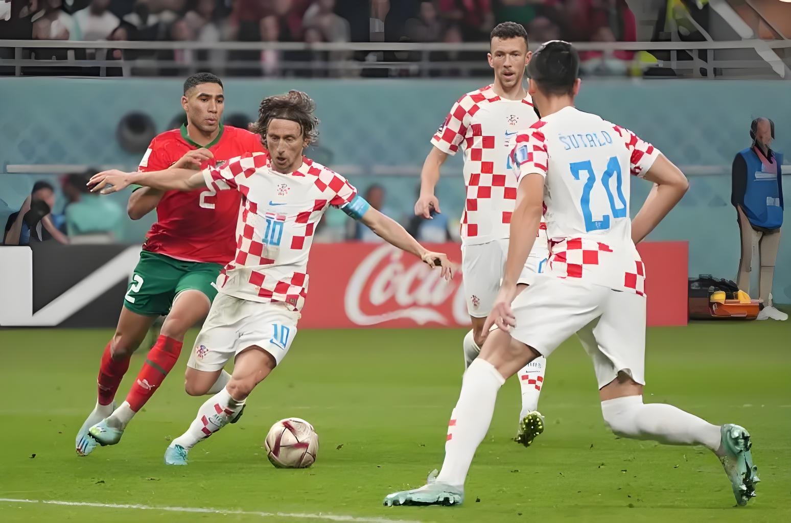 瑞士队力克对手,晋级决赛圈的简单介绍 瑞士队力克对手,晋级决赛圈的简单介绍