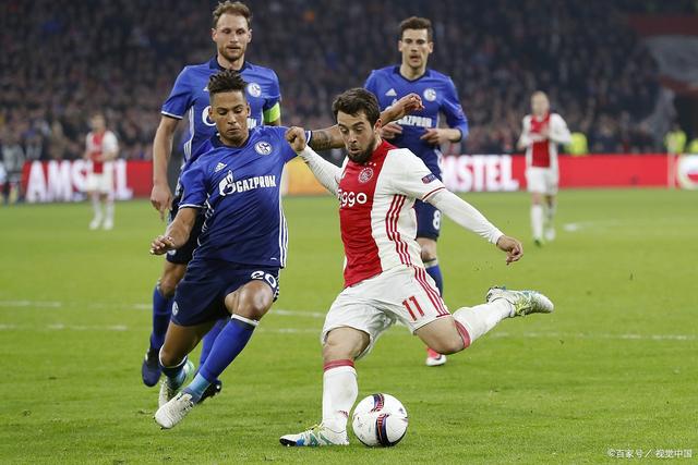 阿贾克斯击败西汉姆，锁定半决赛席位