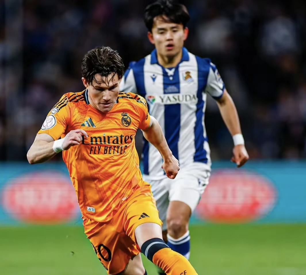 皇家马德里主场大胜沙尔克，小组头名稳固的简单介绍