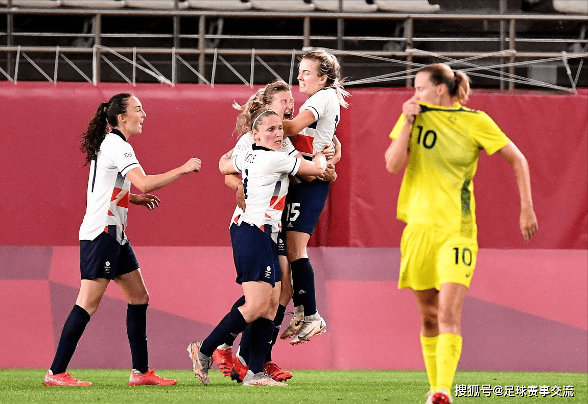 英格兰队在女足比赛中遭遇激烈抵抗 英格兰队在女足比赛中遭遇激烈抵抗