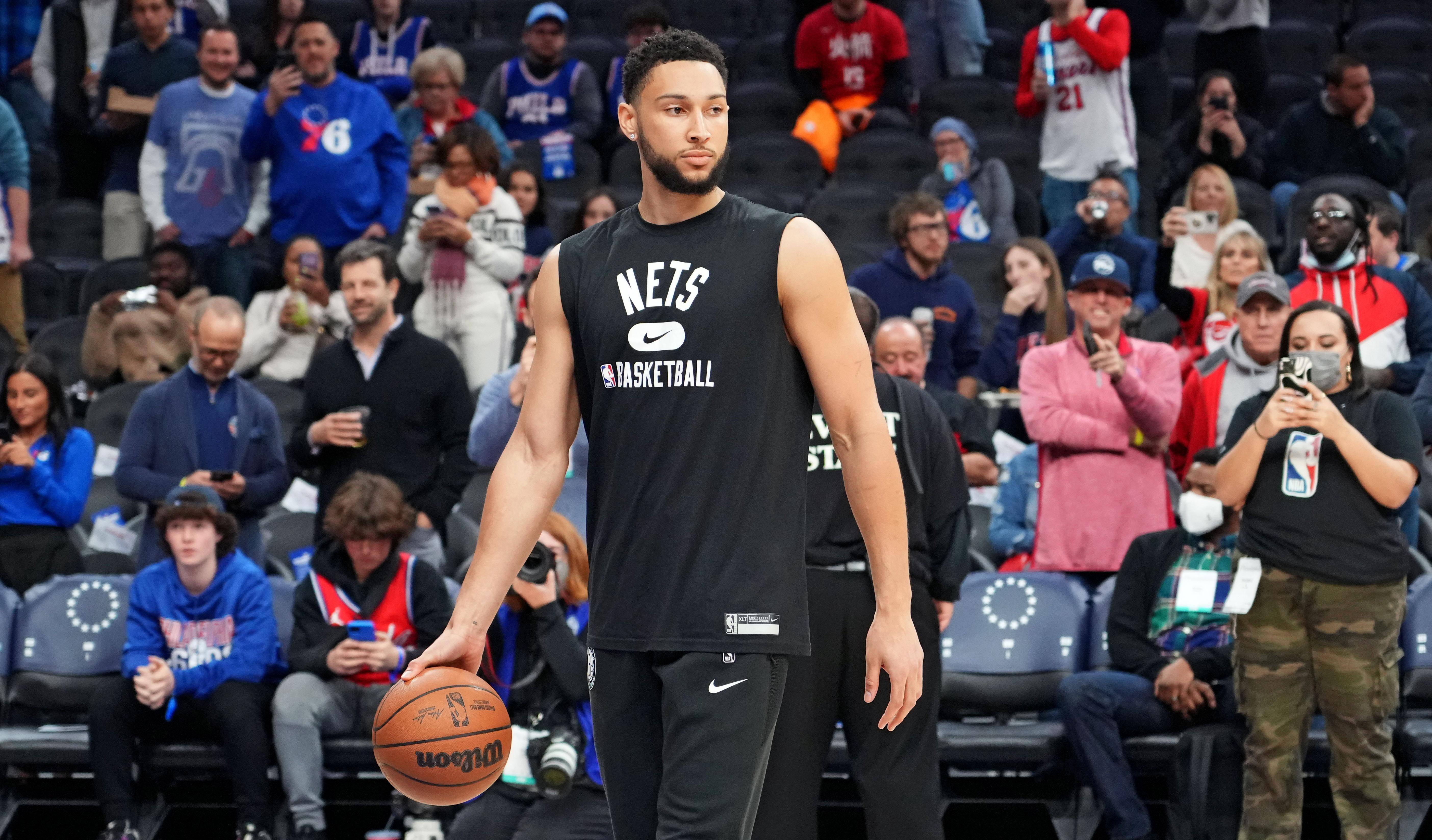 包含黄蜂主场击败尼克斯，保持胜势的词条