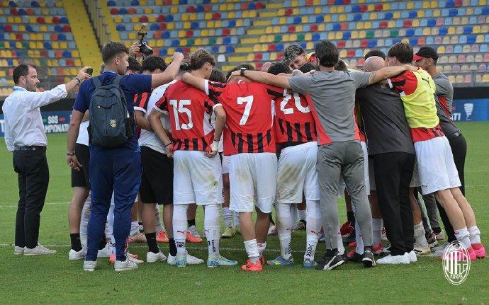 关于尤文图斯客场胜利,晋级前景看好的信息 关于尤文图斯客场胜利,晋级前景看好的信息