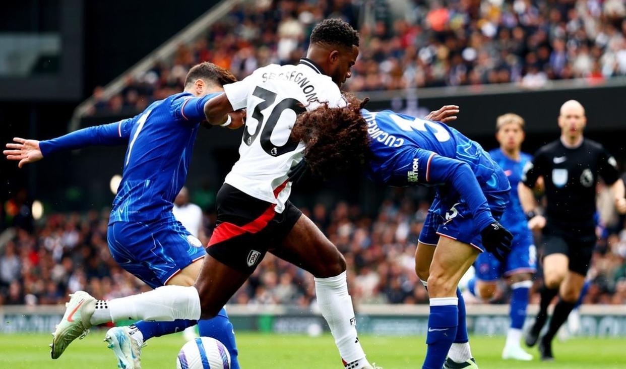 切尔西顶住压力，客场逆转维拉保住胜利