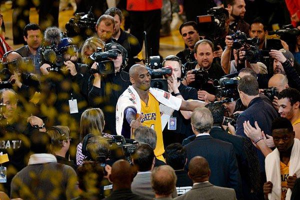 包含爵士队大将因家事暂时离队,球队备战受影响的词条 包含爵士队大将因家事暂时离队,球队备战受影响的词条