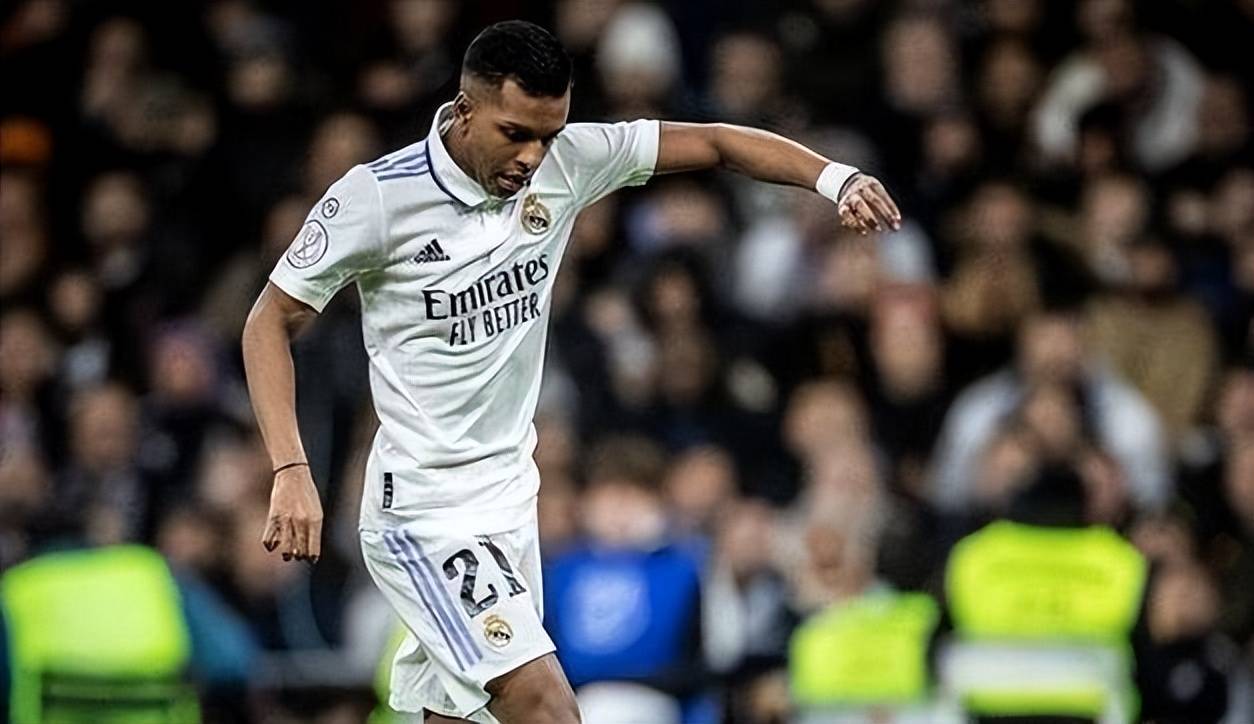 皇家马德里重拾胜利,联赛形势依然乐观的简单介绍 皇家马德里重拾胜利,联赛形势依然乐观的简单介绍