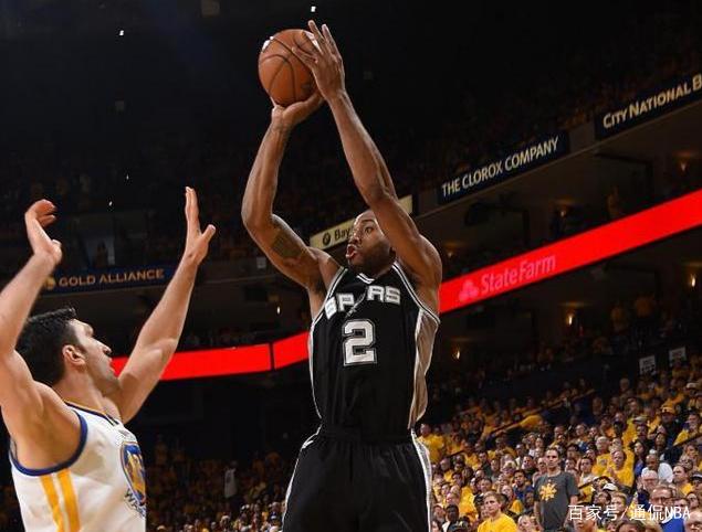 开云体育入口-阿德将球队团结在一起迎接挑战