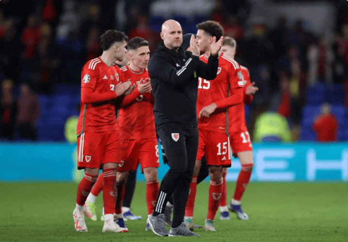 关于欧预赛比赛风云再起,球队崭露头角的信息 关于欧预赛比赛风云再起,球队崭露头角的信息