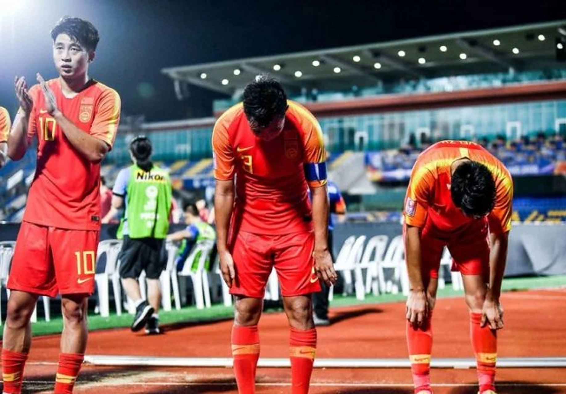 开云下载-土耳其憾负意大利，小组垫底出局的简单介绍