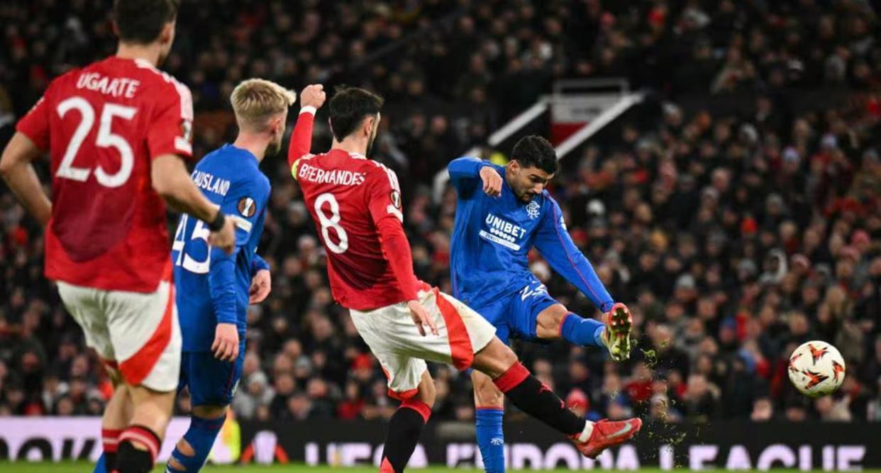 曼联客场连胜,小组出线形势乐观 曼联客场连胜,小组出线形势乐观