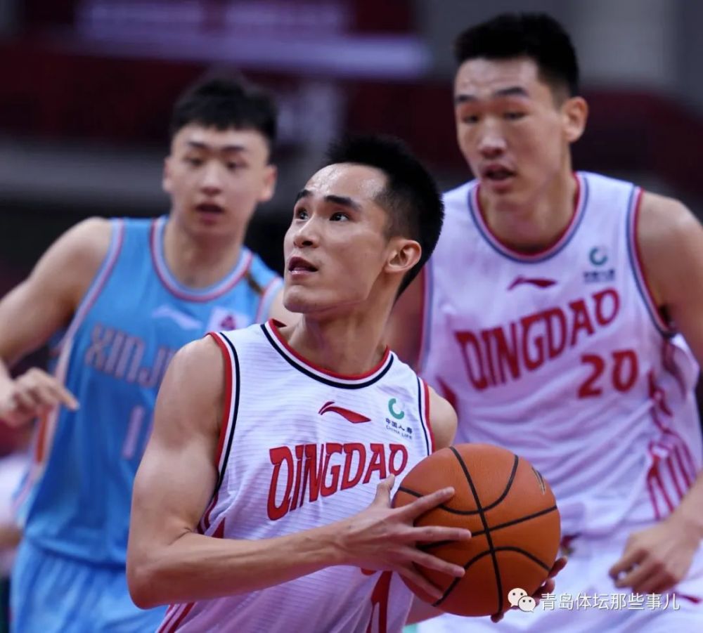 东京海港取得关键胜利,击败青岛黄海 东京海港取得关键胜利,击败青岛黄海