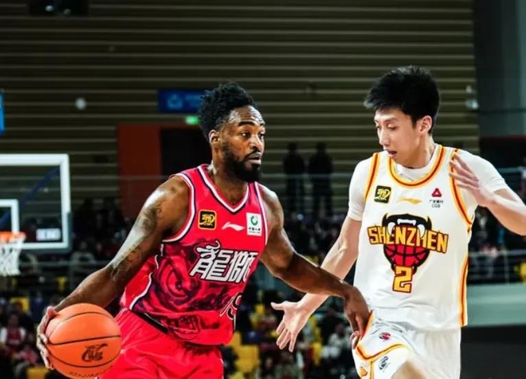 深圳队精彩表现，取得胜利