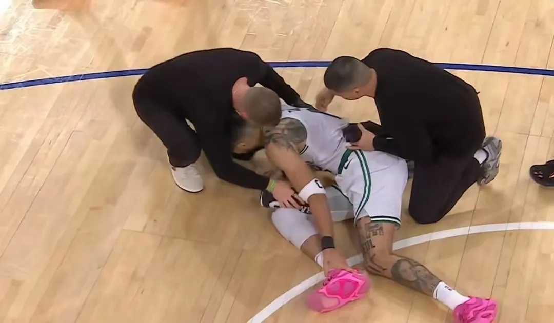 开云体育在线-包含詹皇领军击败火箭，东部半决赛再下一城的词条