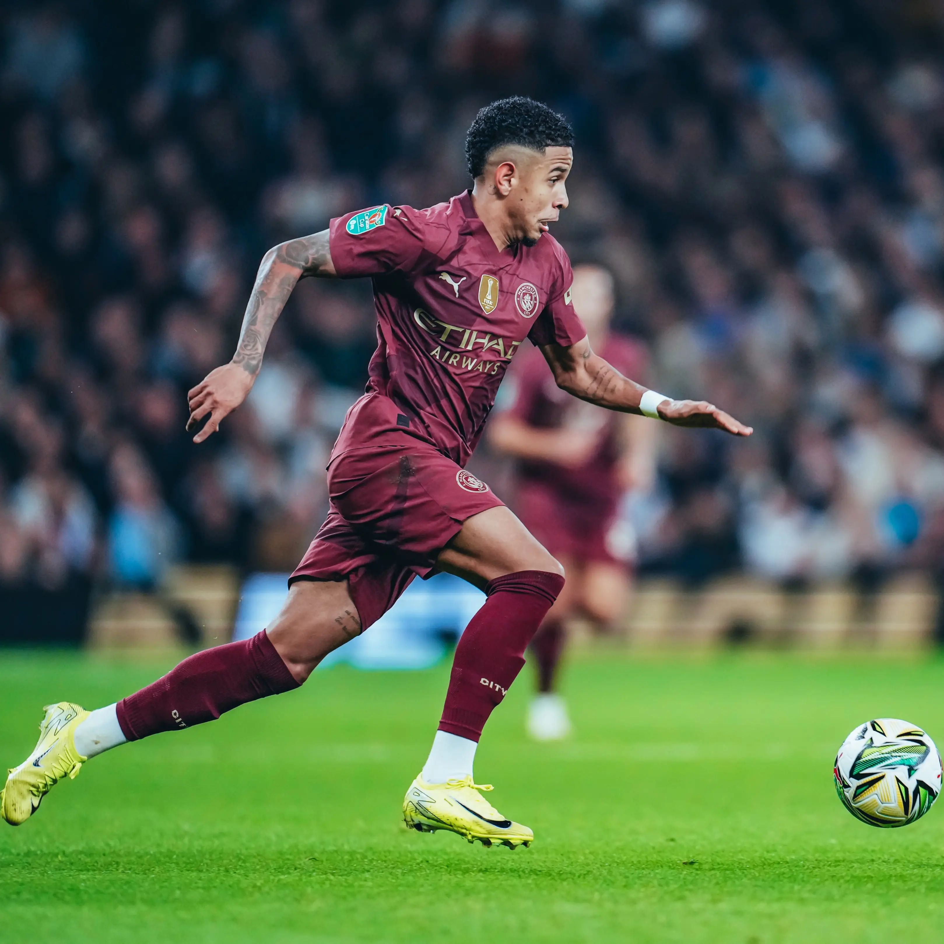 开云体育登录-曼城再战胜利，令人瞩目难以忘怀