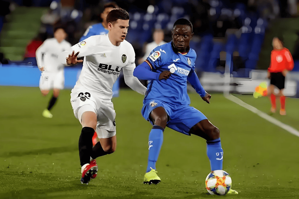 关于热刺锐不可挡，成为强劲对手的信息