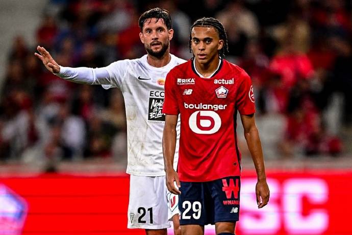 包含昂热主场完胜,展现出色实力的词条 包含昂热主场完胜,展现出色实力的词条