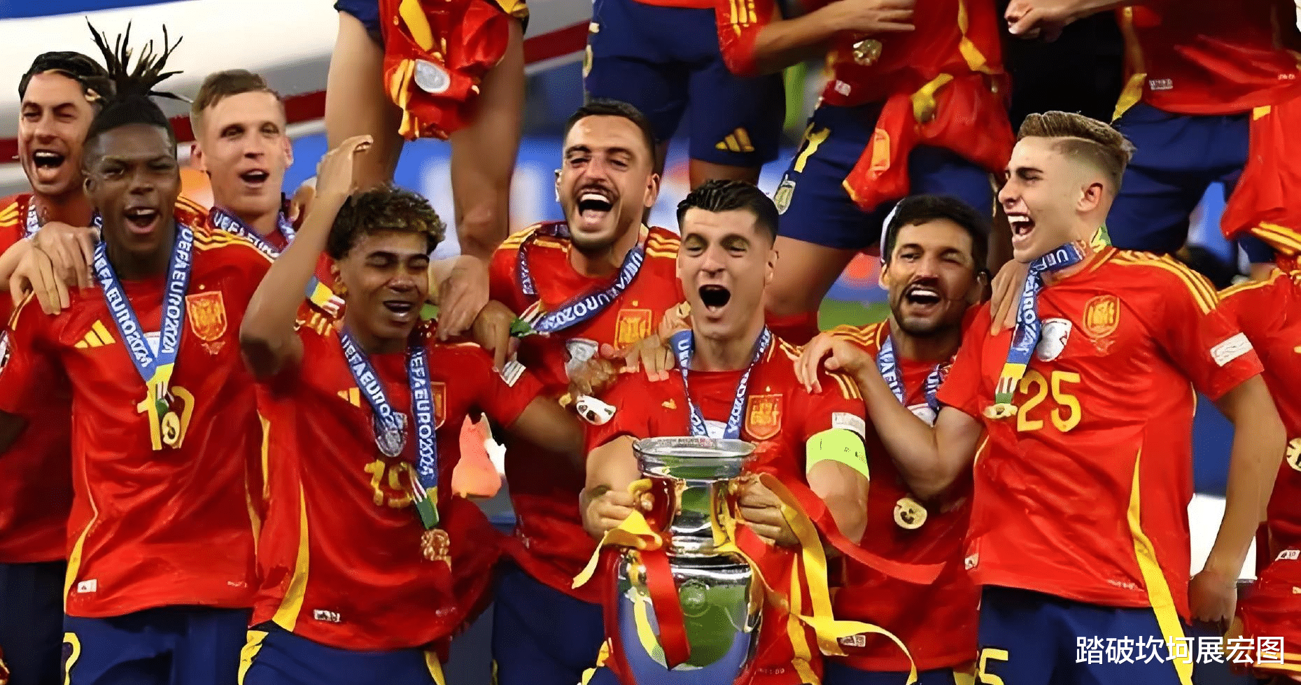 关于国内豪门实力凸显,踏上洲际足球殿堂的信息 关于国内豪门实力凸显,踏上洲际足球殿堂的信息