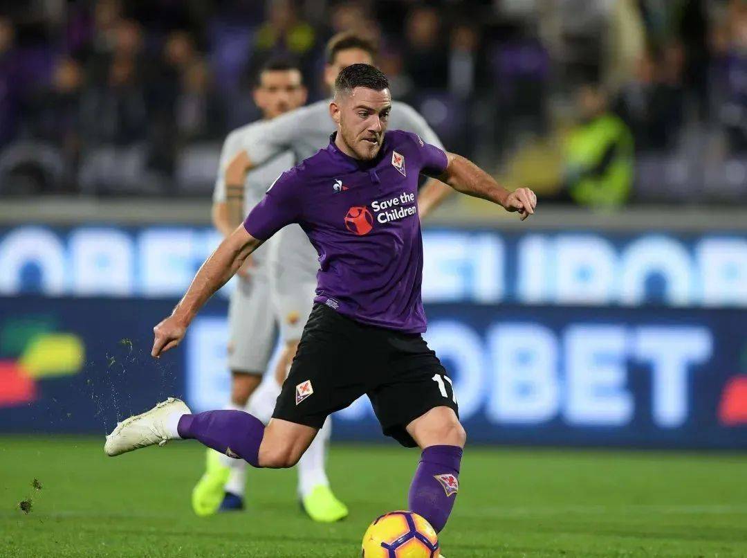 关于里尔不可阻挡！连胜锁定法甲积分榜第一的信息