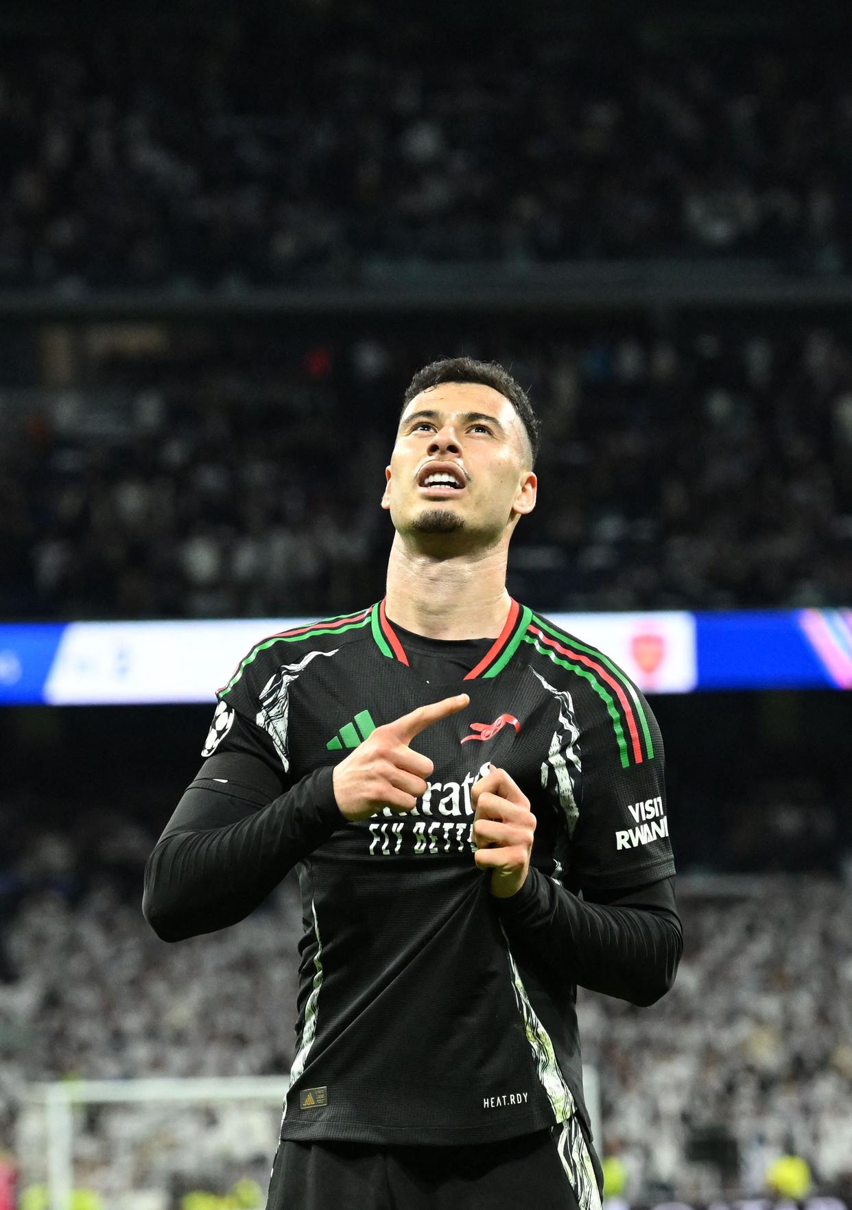 包含雷纳德破门,尤文逆转马竞,晋级欧冠的词条 包含雷纳德破门,尤文逆转马竞,晋级欧冠的词条