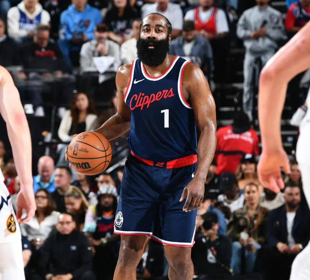 开云体育下载-包含快船全队发挥出色，大胜对手登顶联赛的词条