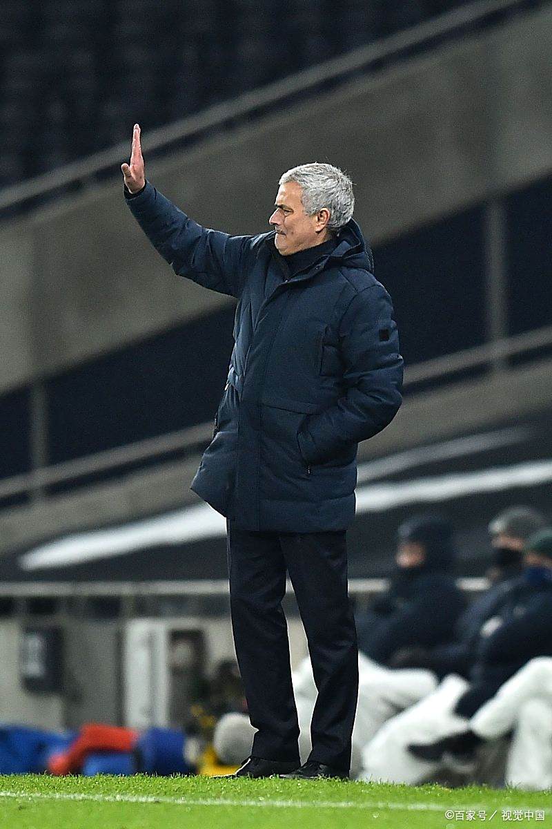 穆里尼奥执教新球队,备战欧联杯比赛的简单介绍 穆里尼奥执教新球队,备战欧联杯比赛的简单介绍