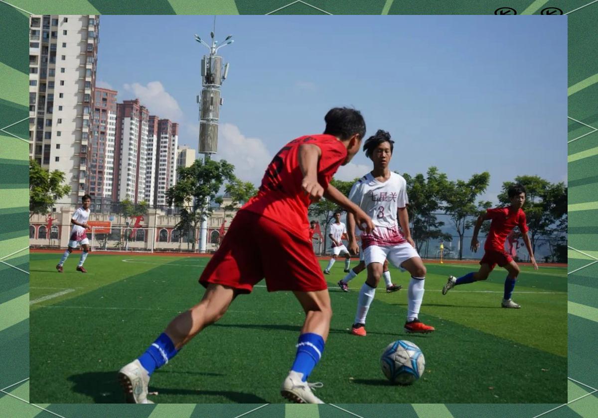 开云体育app-惊心动魄的足球比赛场面，谁将脱颖而出？