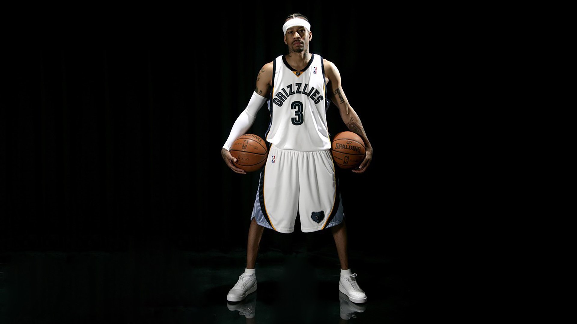 德甲争冠战惊天冷门，洪都拉斯小将斩落拜仁，格列兹曼接管比赛